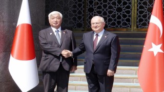 Milli Savunma Bakanı Güler, Japonya Savunma Bakanı Gen Nakatani ile bir araya geldi