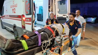Motosiklet kazasında ağır yaralandı