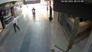 Motosiklet sürücüsü ölümden döndü