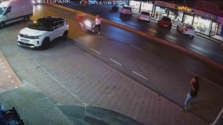 Motosikletli vatandaşa çarptı