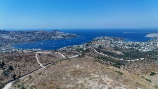 Muğlada 163 futbol sahası vahşi depolama alanı yeşile döndü