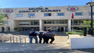 Muğlada 3 farklı suçtan aranan şahıs yakalandı