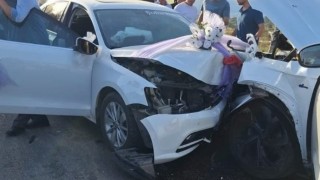 Muğlada düğün konvoyunda kaza: 1i ağır 6 yaralı