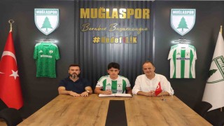Muğlasporda altyapıdan A takıma Şimşek imza attı