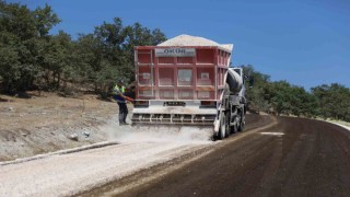 Mustafakemalpaşanın kırsal yollarına konfor geliyor