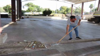Nazillide pazar yerlerini kirletenlere ceza