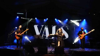 Nebiyan Festivalinde Grup Vals konseri