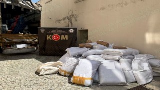 Niğdede kaçak tütün operasyonu: Bin 600 kilo yakalandı