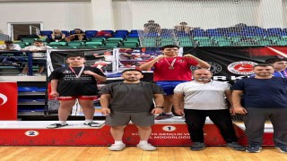 Niğdeli sporculardan Zafer Kupasında göz kamaştıran performans