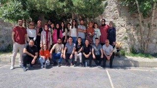 Öğretmenlerden Hakkariye ilgi