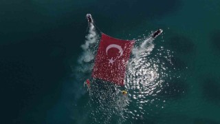 Ölüdeniz JAK Timinden coşkulu Zafer Bayramı kutlaması