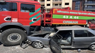 Orman arazözü ile otomobil kavşakta çarpıştı: 1 yaralı