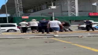 Ortahisar Belediyesinin düzenlediği Autofestte polis ile zabıta arasında arbede