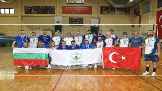 Osmangazi ve Varnadan voleybol dostluğu