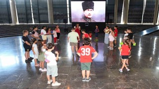 Osmangazide çocuklara tarih ve edebiyatı sevdiren buluşma