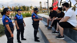 Osmaniye Belediyesi’nden Çevre Kirliliğine Mizahi Uyarı