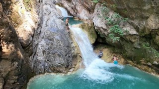 Osmaniyede sıcakta kaçanların durağı Sarısu Şelalesi oldu
