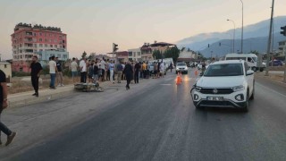 Otomobille çarpışan motosikletin sürücüsü öldü