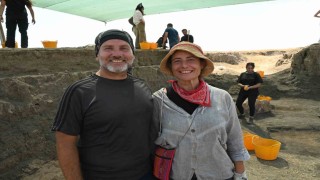 (ÖZEL) Eskişehirdeki arkeoloji çalışmalarına 3 yıldır gönüllü olarak katılıyor