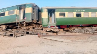 Pakistanda tren kazası: 1 ölü, 24 yaralı