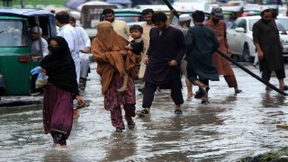 Pakistandaki sel ve heyelanlarda can kaybı 674e yükseldi