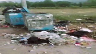 Pamukkalede toplanmayan çöpler tepki çekti