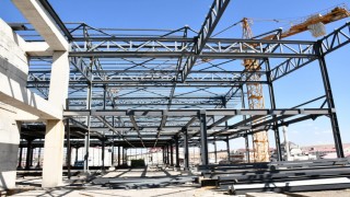 Patnos AVMde çalışmalar hızlandı