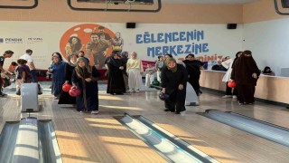 Pendikte Gelin - Kaynana bowling mücadelesi renkli görüntülere sahne oldu