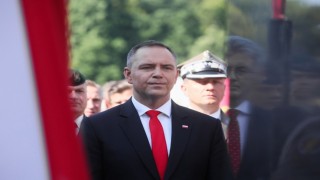 Polonya Cumhurbaşkanı Nawrockiden Ukraynalılara yardım yasasına veto