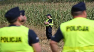 Polonyada tarlaya düşen yabancı madde patladı