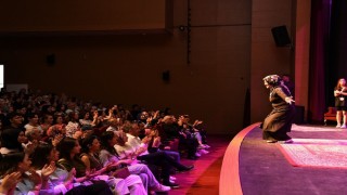 Pursaklarda tiyatro heyecanı sürüyor