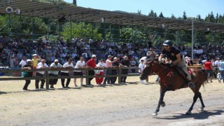 Rahvan at yarışları heyecanında sıra Gölcük koşusunda