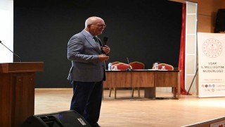Rektör Savaş, Uşaktaki lise yöneticileriyle bir araya geldi