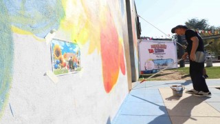 Renklerin izinde duvar resimleri festivali başladı