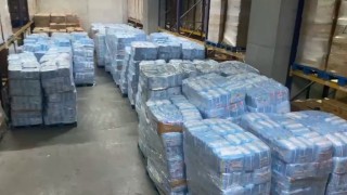 Rusyaya satılan bebek bezleri Beylikdüzünde bulundu: 55 bin dolar değerinde bezleri çalan nakliyeci yakalandı