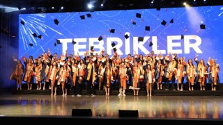 Sağlığın yeni neferleri mezun oldu