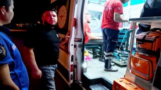 Sağlık ekibine Pansuman yapın gönderin dedi, gazeteciyle de imalı konuştu