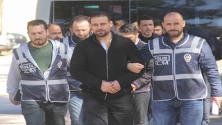 Sahte diploma çetesi lideri Ziya Kadiroğlu, 2018de aynı suçtan gözaltına alınmış