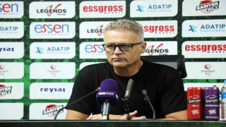 Sakaryasporda Teknik Direktör İrfan Buz ile yollar ayrıldı