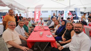 Samsun İl Sağlık Müdürlüğü yöneticilerinden Kızılayın kampanyasına destek