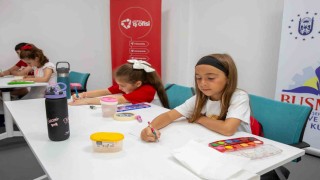 Sanat atölyeleri çocukların hayatlarına renk kattı