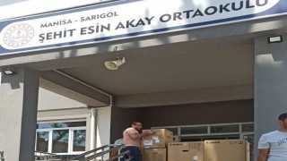 Sarıgölde yapımı tamamlanan iki okula yeni araçlar gönderildi