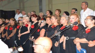 Sarımsaklıda Türk Halk Müziği şöleni