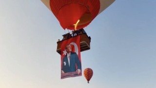 Şehit aileleri 30 Ağustosu Pamukkale semalarında kutladı