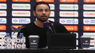 Selçuk İnan: Takımın reaksiyonu mutlu etse de skor üzüyor