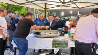 Şeyh Edebali Külliyesinde vatandaşlara şifalı pilav ikramı