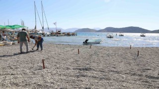Sezon bitti, Marmaris Belediyesi plajları düzenlemeye başladı