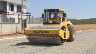 Siirt Valisi Kızılkaya mahalle toplantılarında vatandaşlarla bir araya geliyor