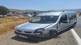 Siirtte maddi hasarlı trafik kazası