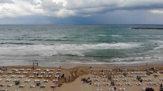 Şilede denize girmek yasaklandı